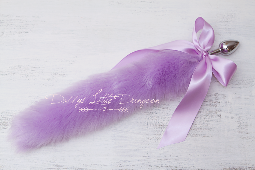 Gorgeous super soft, fluffy and bushy purple fur stainless butt / anal plug kitten or fox tail for DDLG, pet play and BDSM bondage play.