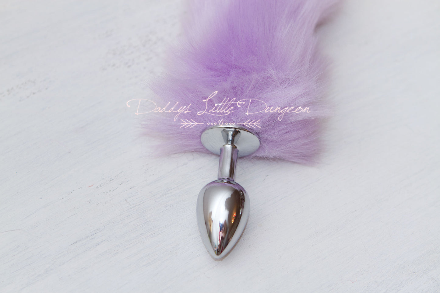 Gorgeous super soft, fluffy and bushy purple fur stainless butt / anal plug kitten or fox tail for DDLG, pet play and BDSM bondage play.