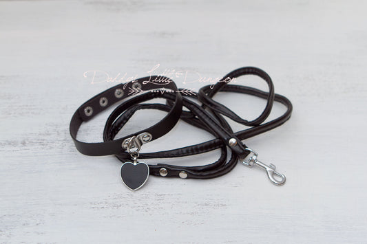 Black Heart Charm Bondage Collar & Leash Set