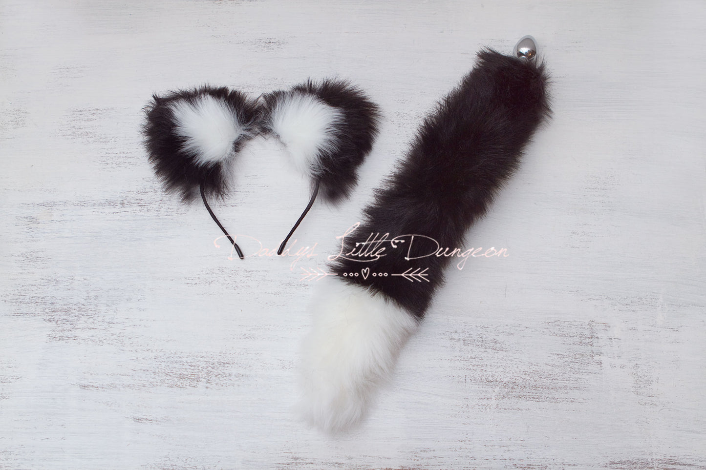 Black & White Extra Fluffy Kitten Fox Pet Play Set