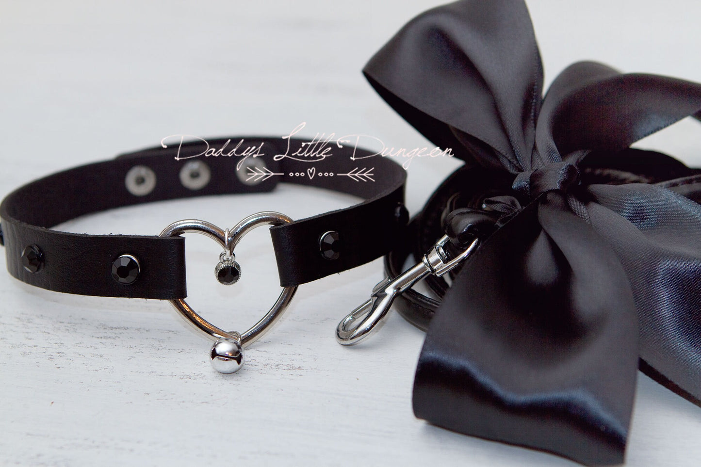 DDLG Gothic Black BDSM Bondage Collar & Leash Set Satin Bows Sub Master Girly Sub Sissy Daddys Little Baby Girl Kawaii ABDL mature furry